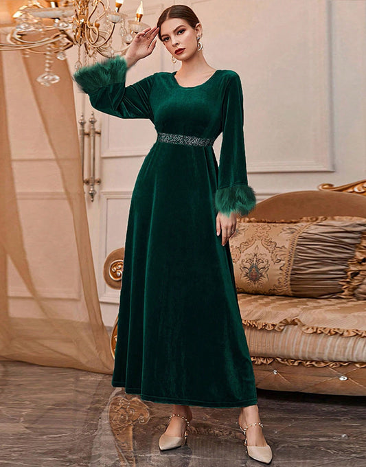 Robe A-Line Vintage en Velours Élégant avec Manches Longues Évasées
