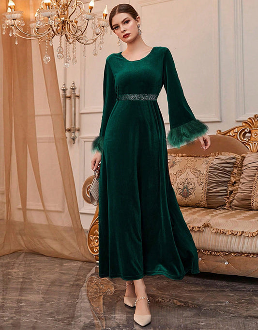 Robe A-Line Vintage en Velours Élégant avec Manches Longues Évasées