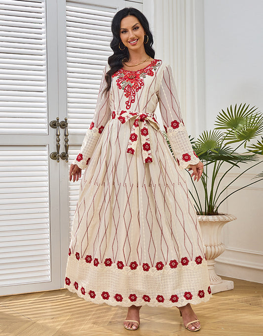 Robe Longue A-Line avec Col Rond Manches Longues Broderie Florale et Ceinture