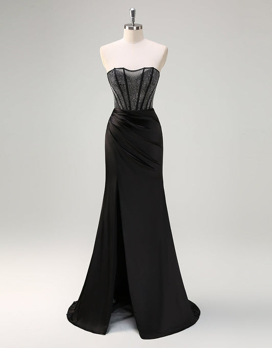 Robe de bal noire sans bretelles avec cristaux et fente