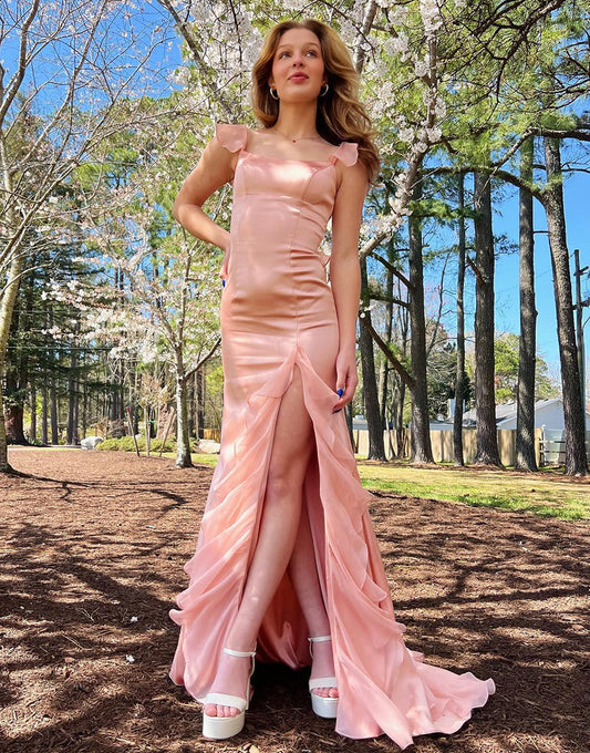 Robe de bal longue sirène en mousseline de soie à bretelles spaghetti et volants