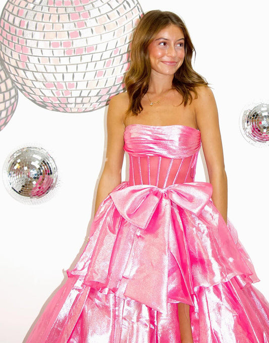 Robe de bal longue bustier rose chic avec nœud et corset à plusieurs niveaux