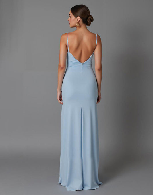 Robe de soirée longue en mousseline de soie à bretelles spaghetti bleu ciel