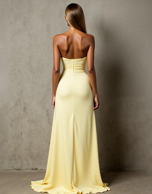 Robe de soirée sans bretelles en mousseline de soie jonquille