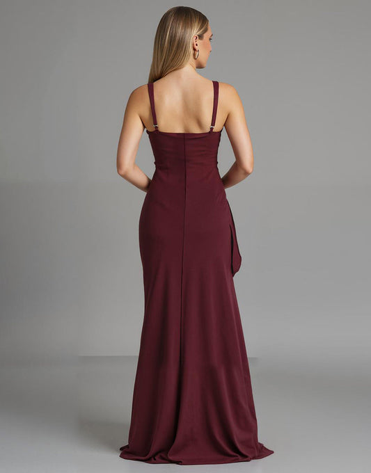 Robe de soirée en satin fourreau à bretelles spaghetti rouge foncé avec fente