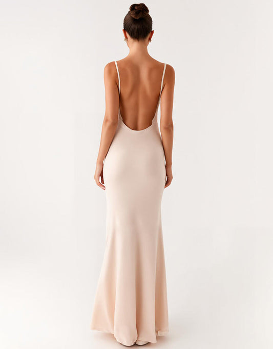 Robe de soirée fourreau à bretelles spaghetti abricot