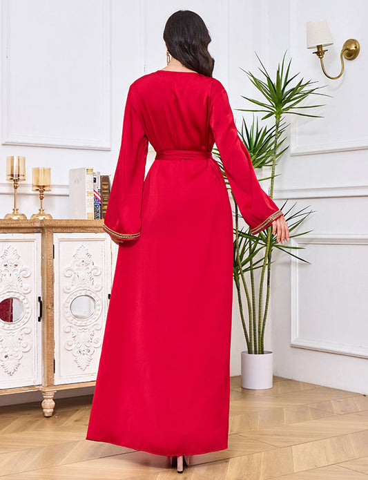 Robe en dentelle d'or