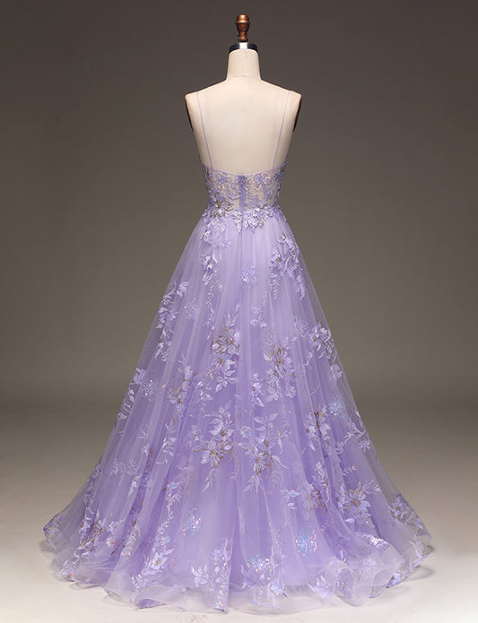 Robe de bal de fin d'année à bretelles spaghetti avec applications