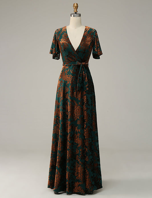 Robe de la mère de la mariée en velours brun vert foncé