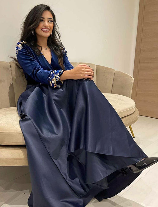 Caftan Marocain en Velours et Satin Bleu Marine