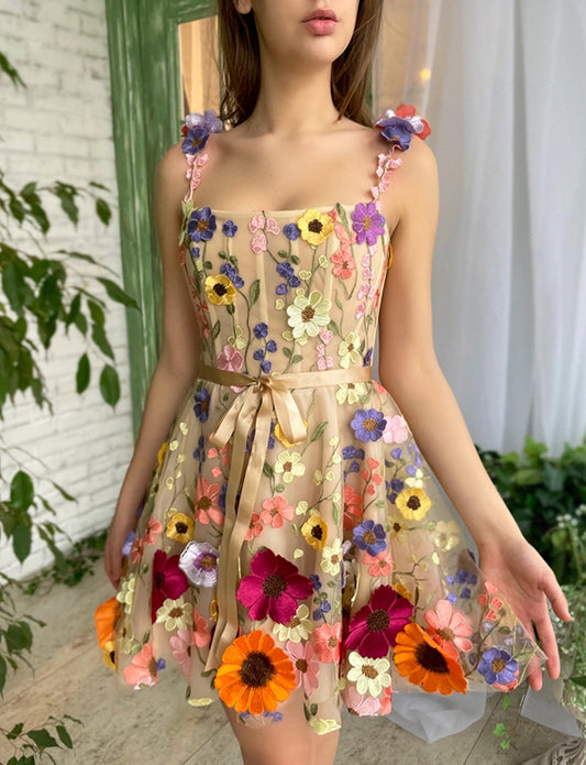 Robe de Soirée Courte Fleurie Champagne