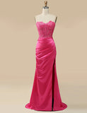 Robe longue de bal de fin d'année à corset rose vif et fendue