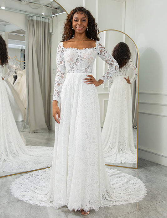 Robe de mariée bohème en mousseline de soie à col carré ivoire avec dentelle