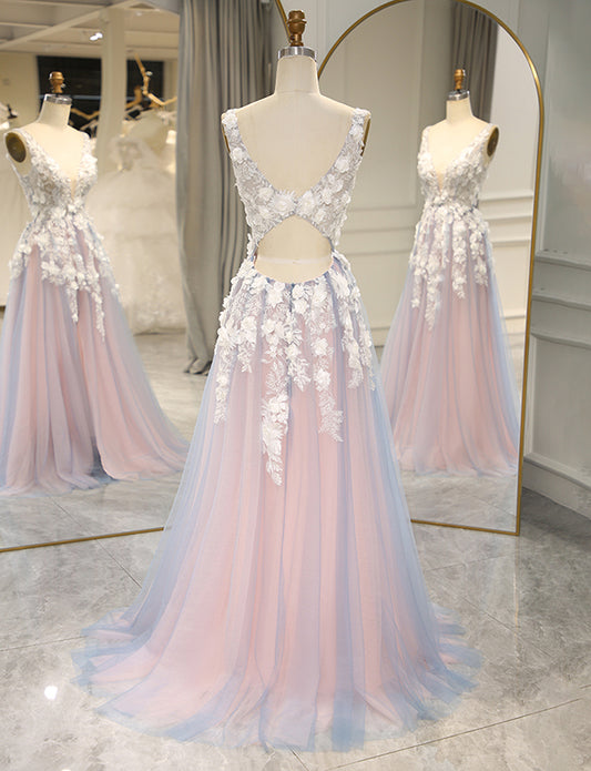 Robe de bal de fin d'année rose avec applications