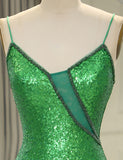 Robe de bal de fin d'année à bretelles spaghetti vertes pailletées