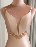 Robe de bal de fin d'année simple en satin champagne à bretelles spaghetti et longue sirène