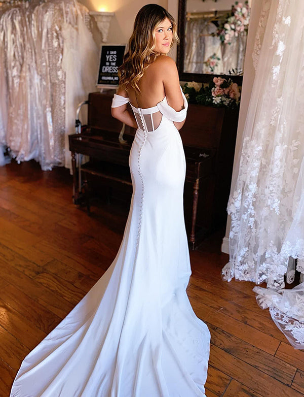 Robe de mariée boho blanche à épaules dégagées et sirène
