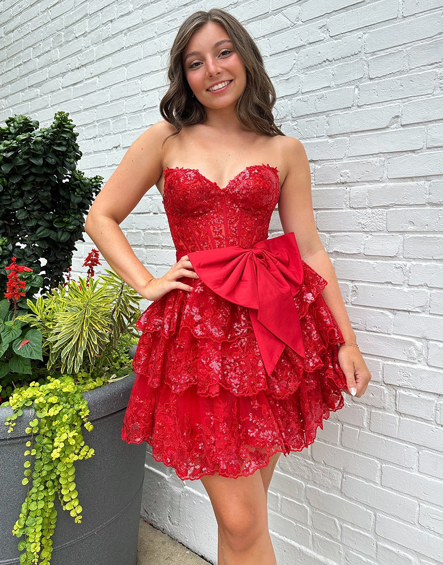 Robe de bal rouge en forme de A à épaules dénudées avec nœud papillon