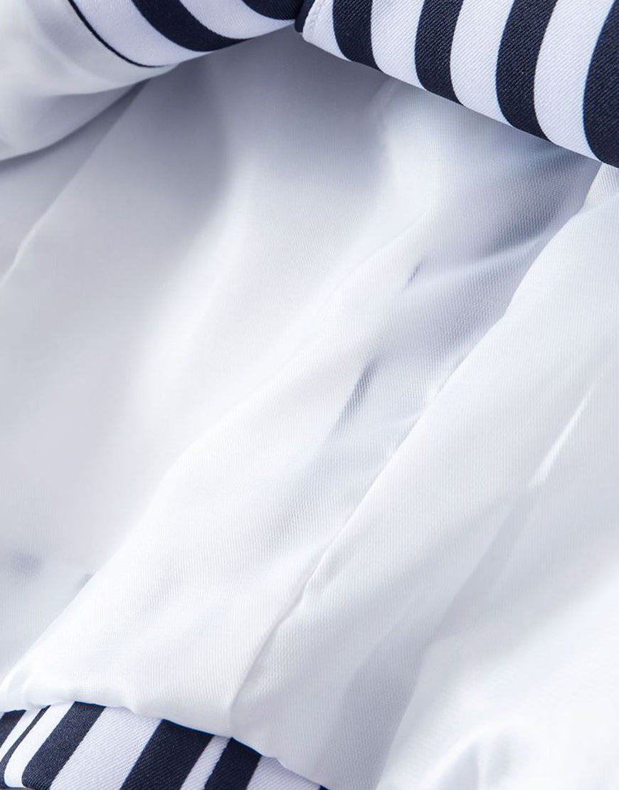 Veste femme taille fine avec revers pointus, à rayures blanches et bleues