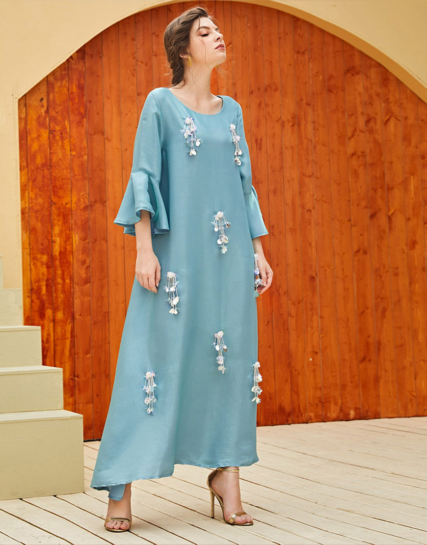 Robe A-Line Vintage en Satin avec Col Rond Manches Longues à Volants