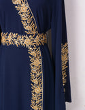 Robe Longue Élégante avec Col V Manches Longues Appliqués Floraux et Détails en Perles