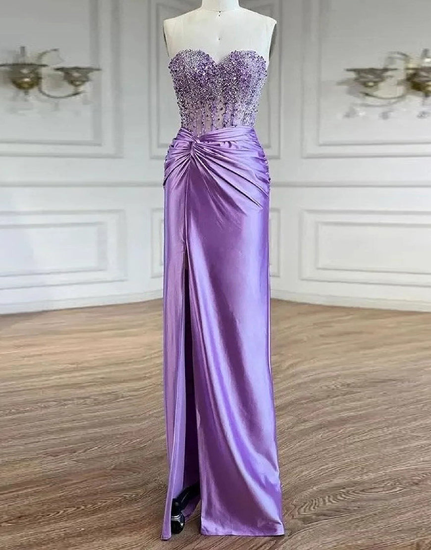 Robe de bal longue fendue avec applique de dentelle en forme de cœur, fourreau violet