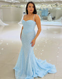 Robe de bal en paillettes de spaghettis de sirène bleu ciel