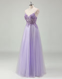 Robe de bal en tulle avec applique en spaghettis en forme de A violet