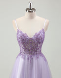 Robe de bal en tulle avec applique en spaghettis en forme de A violet