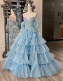 Robe de bal longue bleu A-line avec décolleté cœur et volants en cascade