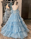 Robe de bal longue bleu A-line avec décolleté cœur et volants en cascade