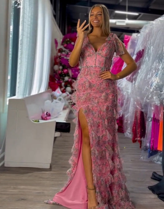 Robe de bal fuchsia en tulle imprimé à col en V et fente