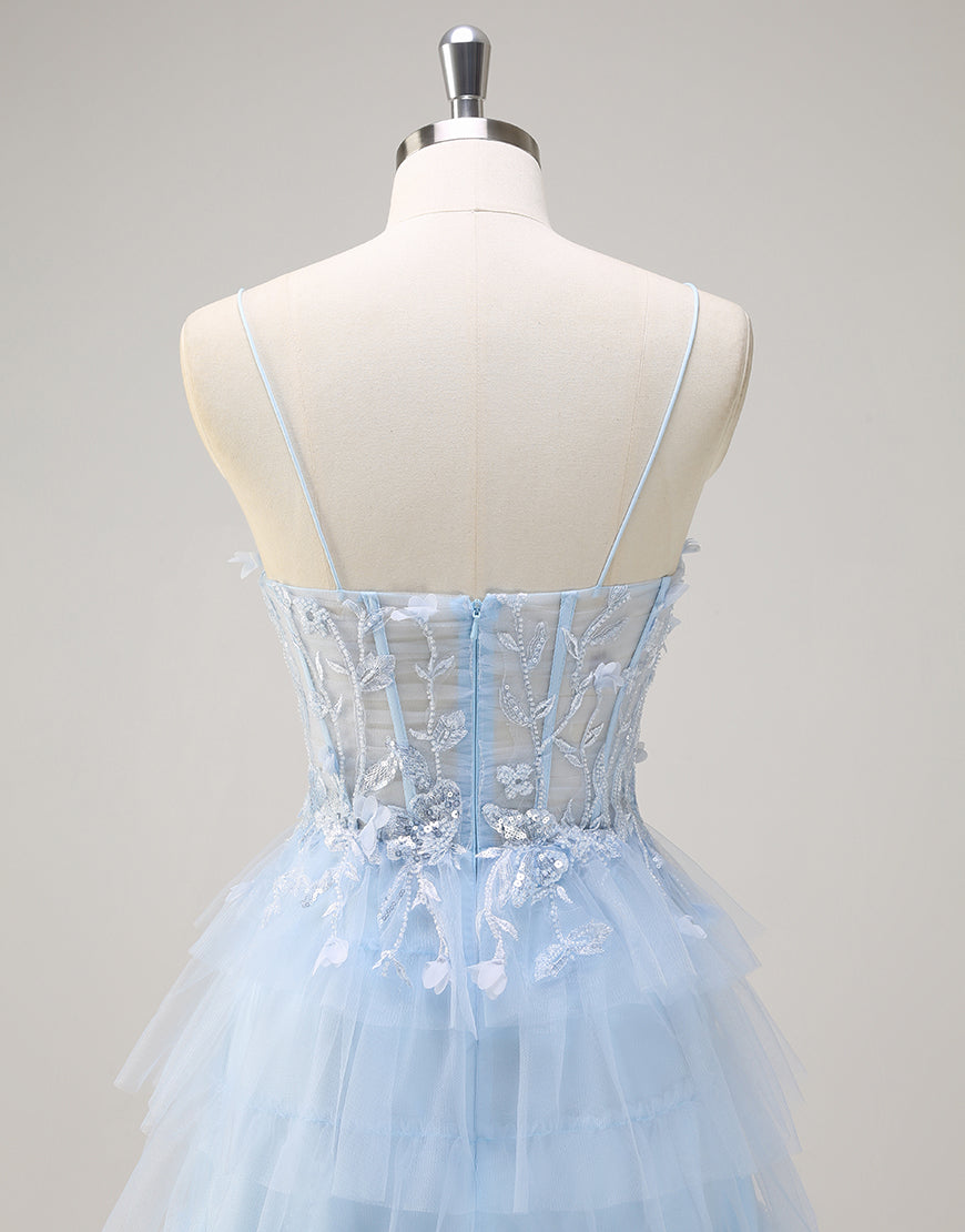 Robe de bal en tulle à volants et fines bretelles avec motif floral 3D