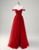 Robe de bal trapèze sans bretelles en tulle avec appliques en dentelle et fente