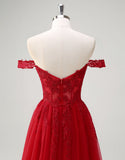 Robe de bal trapèze sans bretelles en tulle avec appliques en dentelle et fente