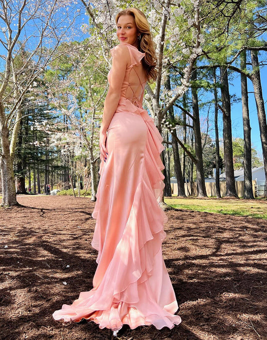 Robe de bal longue sirène en mousseline de soie à bretelles spaghetti et volants