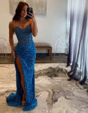 Robe de bal sirène à sequins et décolleté en cœur sans manches avec fente