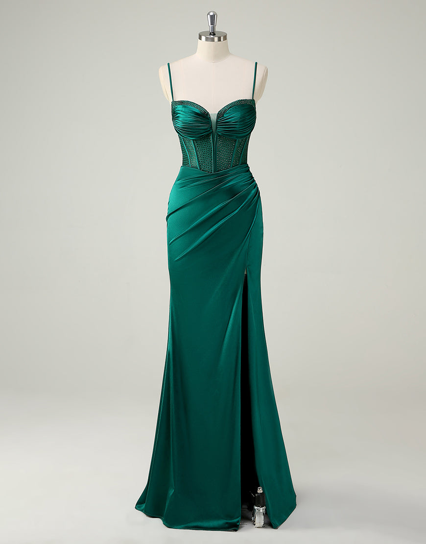 Robe de bal sirène vert foncé à volants et perles fines avec fente