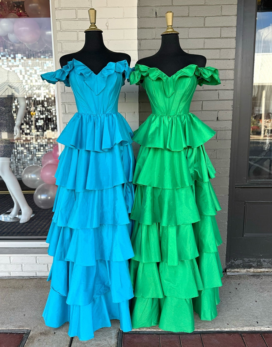 Robe de bal longue fuchsia à épaules dénudées et fente