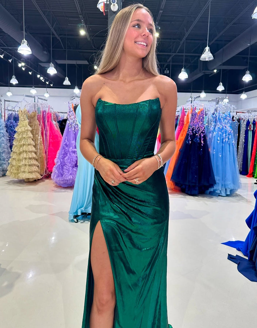 Robe de bal longue froncée sans bretelles style sirène vert foncé avec fente