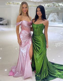 Robe de bal longue froncée sans bretelles style sirène vert foncé avec fente