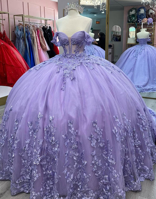 Robe de bal en tulle à épaules dénudées et appliques lilas
