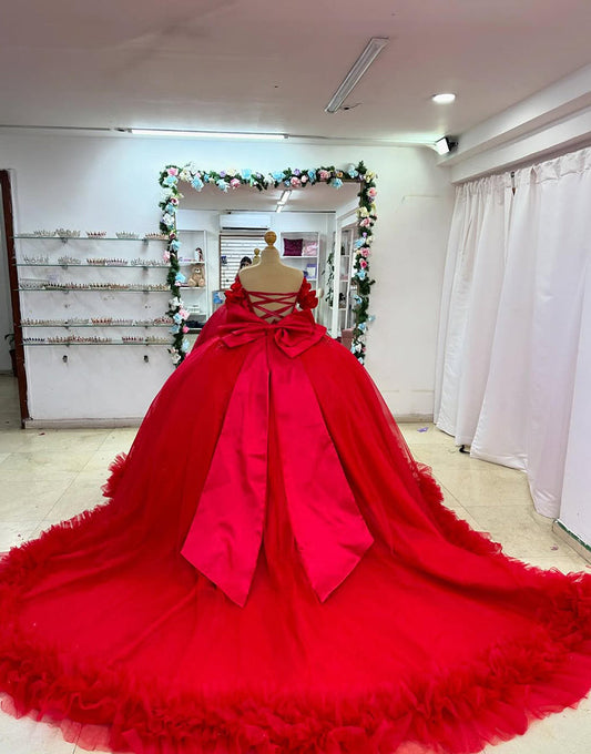Robe de Quinceanera en tulle à épaules dénudées avec motif floral 3D rouge et nœud