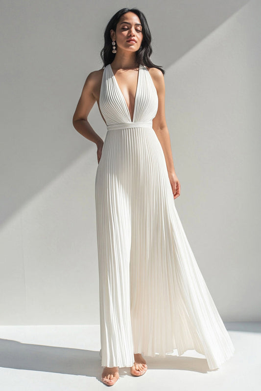 Robe longue formelle plissée à col licou dos nu ivoire en mousseline de soie