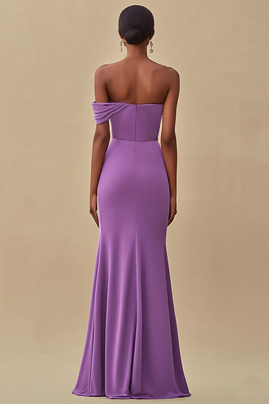 Robe longue formelle sirène violette à épaules dénudées avec fente