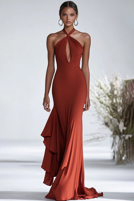 Robe de gala en mousseline de soie à volants rouge licol