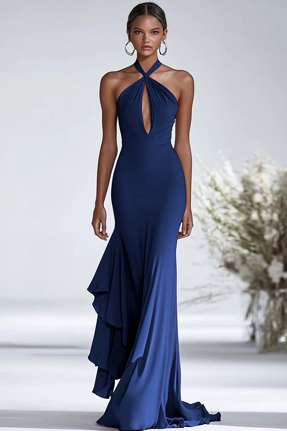 Robe de gala en mousseline de soie à volants rouge licol