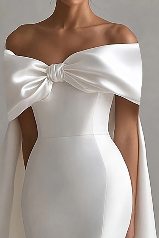 Robe de mariée longue sirène blanche à épaules dénudées