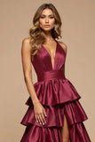 Robe de bal en satin bordeaux à col en V avec volants