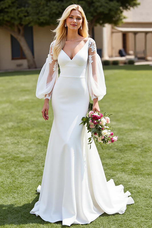 Robe de mariée sirène appliquée à col en V ivoire